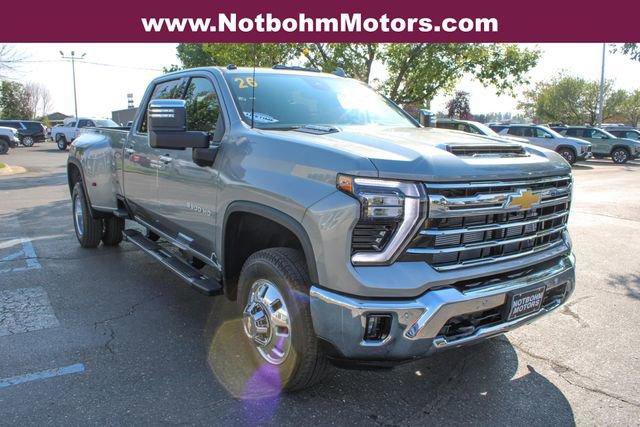 New 2026 Chevrolet Silverado 3500 LTZ w/ LTZ Convenience Package image 6