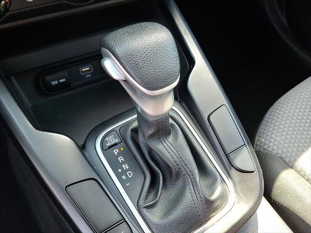 Used 2023 Kia Soul LX w/ LX Technology Package FWD image 4