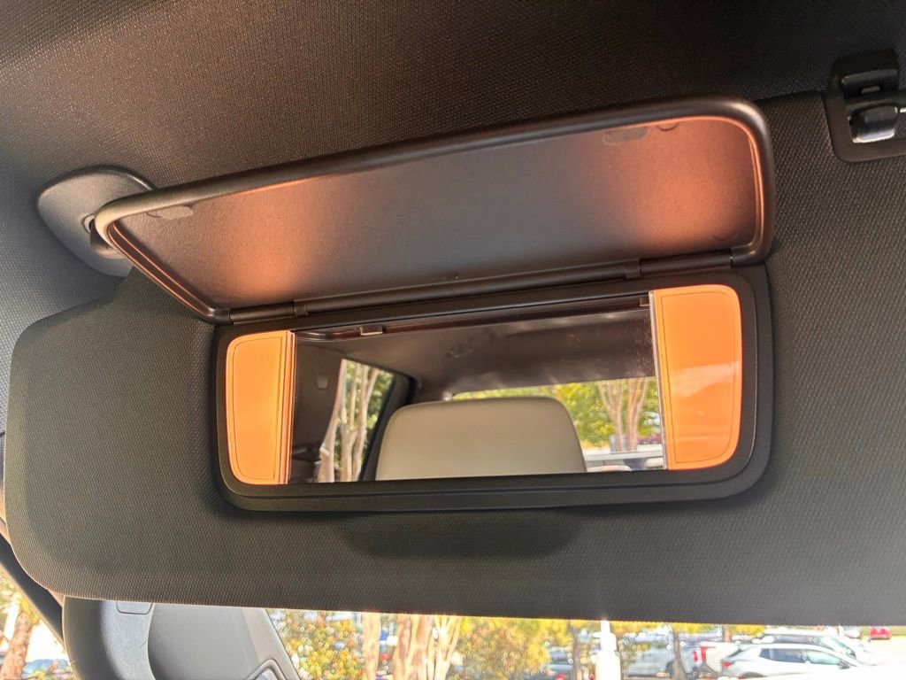 Used 2025 GMC Sierra 1500 SLT image 31