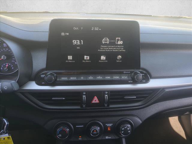 Used 2021 Kia Forte LXS FWD image 13