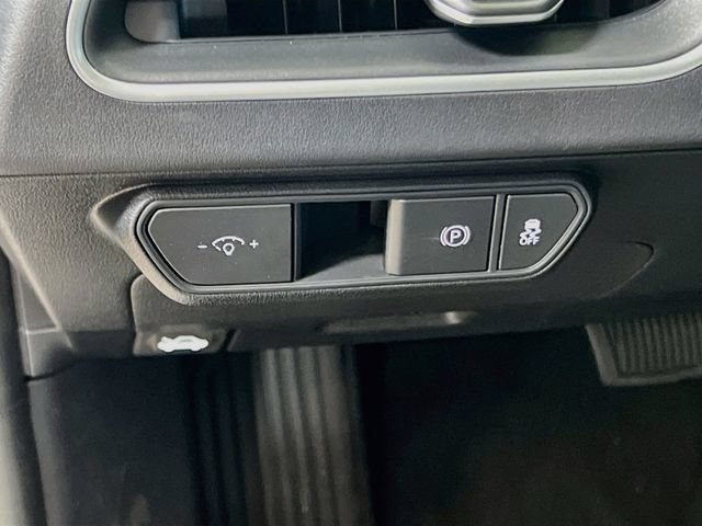 New 2026 Kia K4 FWD image 10