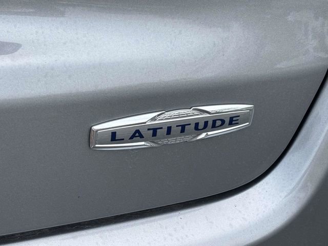 Used 2024 Jeep Compass Latitude AWD/4WD image 34