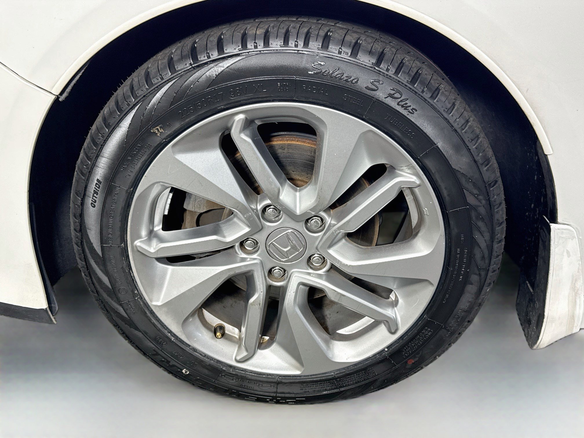 Used 2018 Honda Accord LX image 38