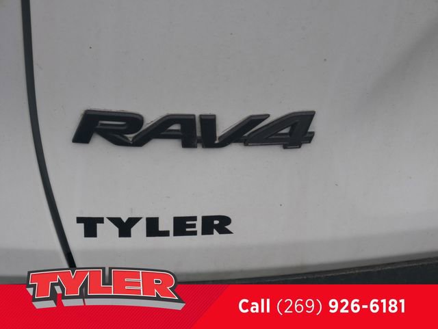 Used 2024 Toyota RAV4 Adventure AWD/4WD image 13
