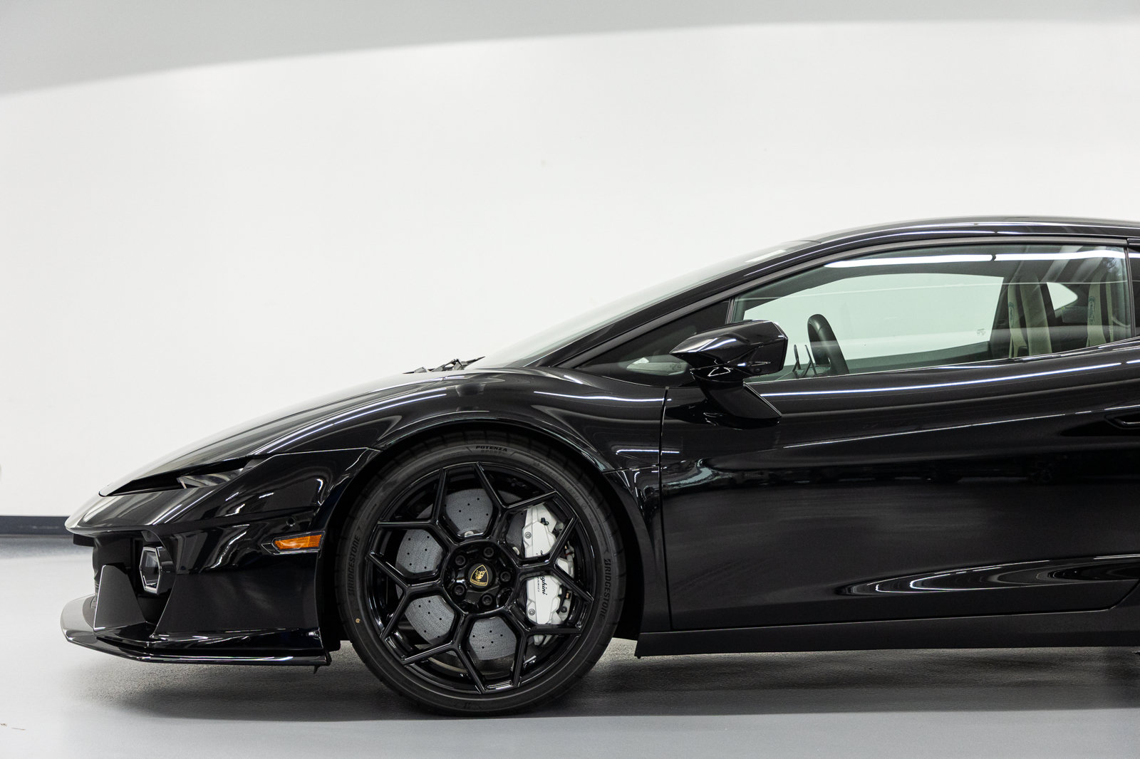 Used 2026 Lamborghini Temerario AWD/4WD image 15
