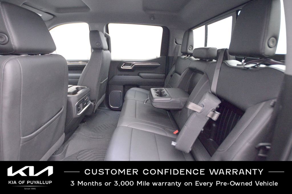 Used 2022 Chevrolet Silverado 1500 LTZ image 12