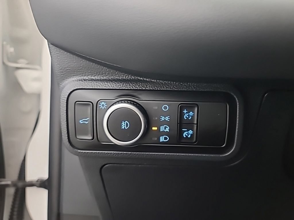 Used 2025 Ford Explorer Active w/ Active Comfort Package AWD/4WD image 30