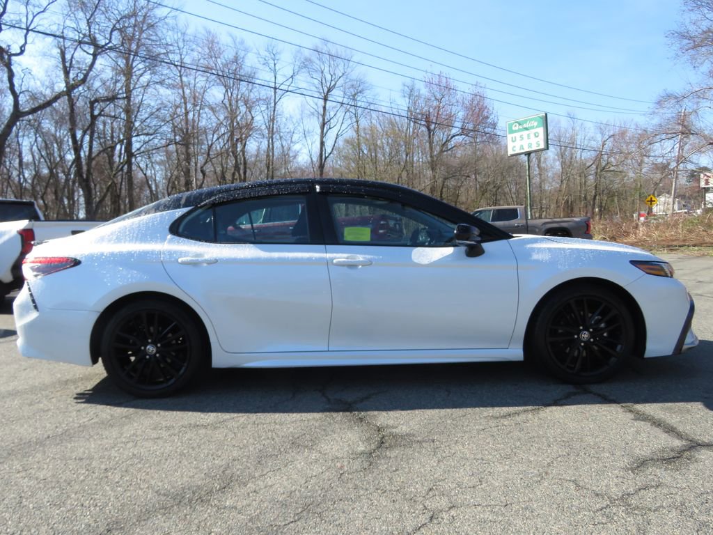 Used 2023 Toyota Camry XSE AWD/4WD image 4