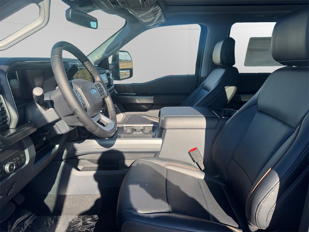 New 2026 Ford F350 Lariat w/ Black Appearance Package image 9