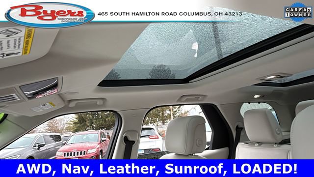 Used 2024 Land Rover Discovery S image 5