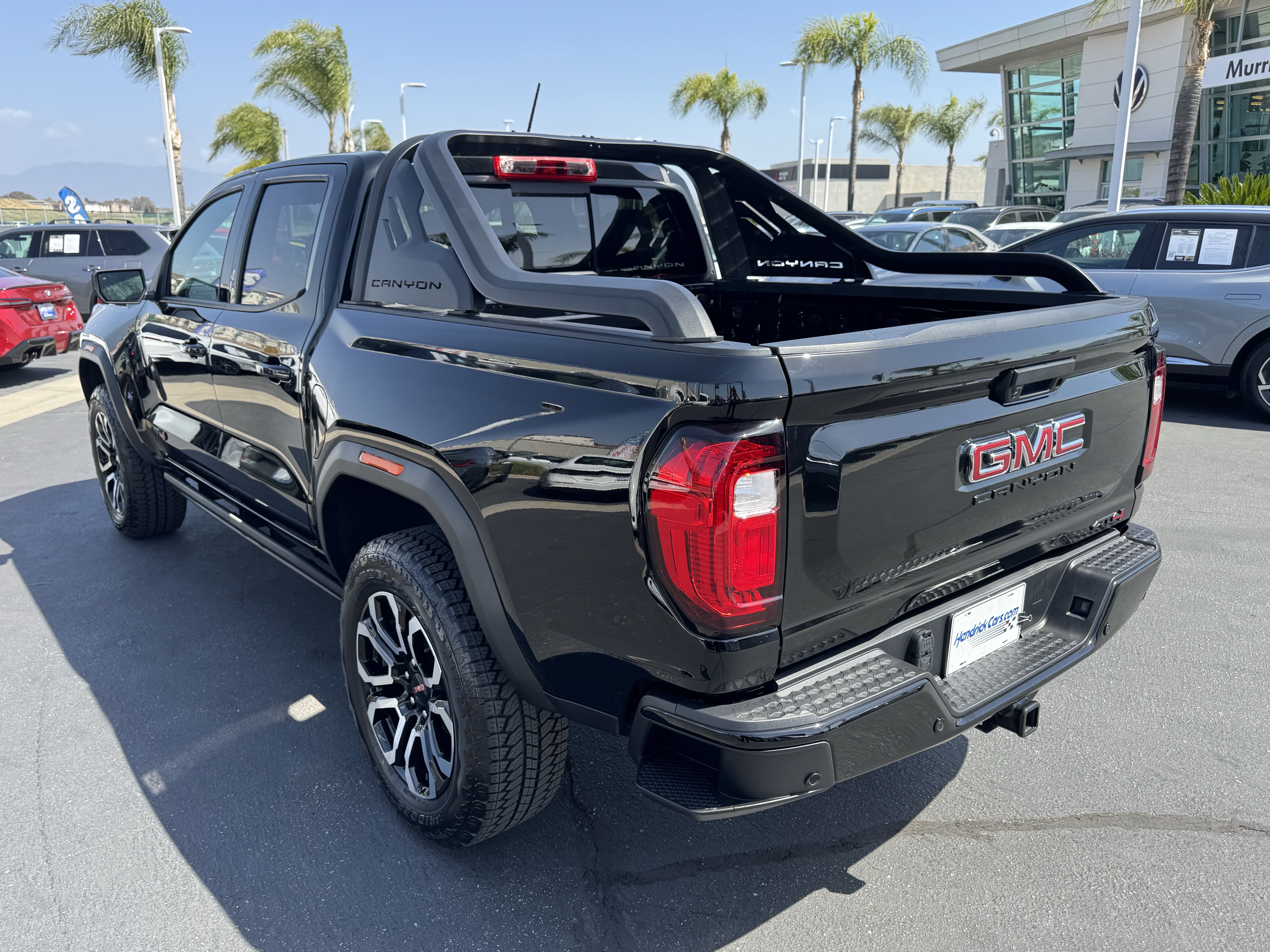Used 2025 GMC Canyon AT4 w/ Nightfall Edition AWD/4WD image 7
