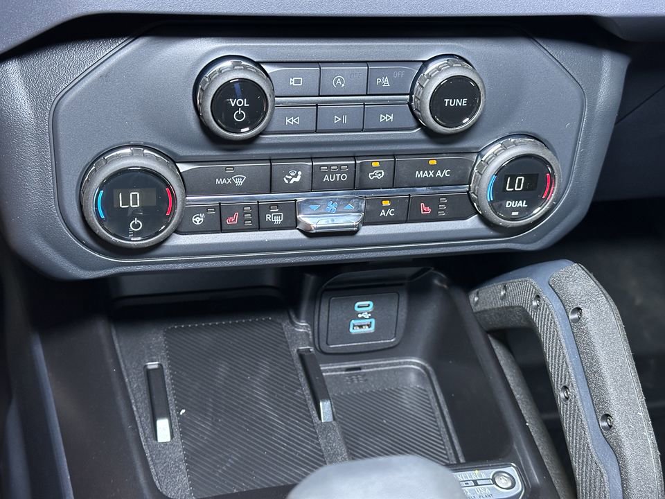 New 2025 Ford Bronco Badlands image 26