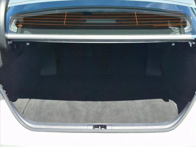 Used 2022 Toyota Camry XSE FWD image 6