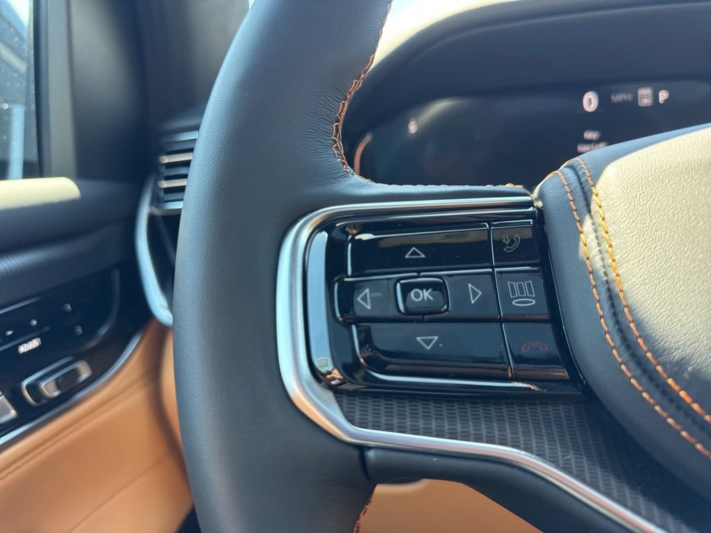 New 2026 Jeep Grand Wagoneer Summit AWD/4WD image 18