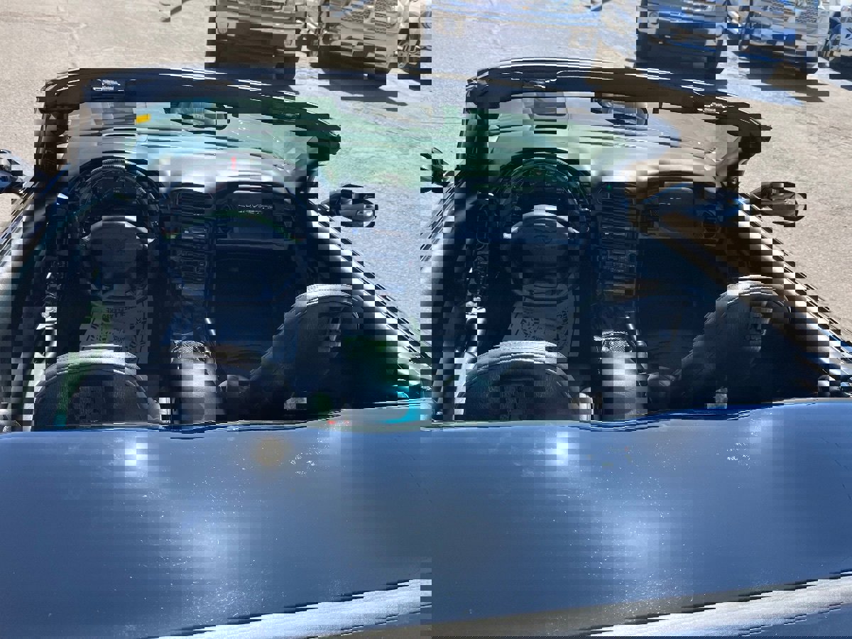 Used 2002 Chevrolet Corvette Convertible w/ Preferred Equipment Group2 RWD image 48