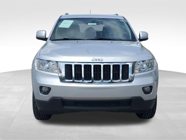 Used 2011 Jeep Grand Cherokee Laredo image 2
