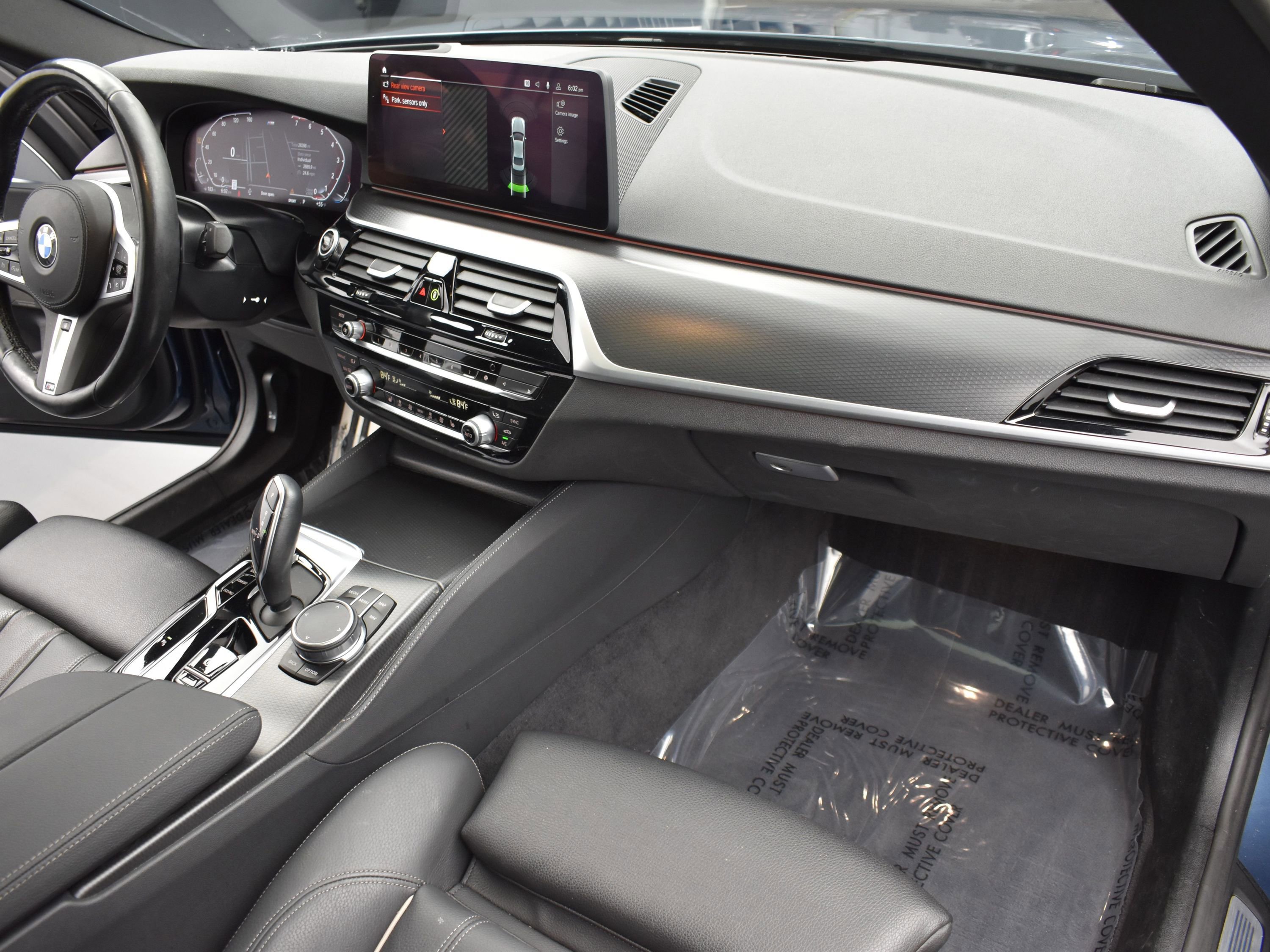 Used 2023 BMW 540i xDrive w/ M Sport Package image 7