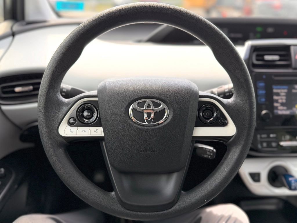Used 2016 Toyota Prius Two FWD image 7