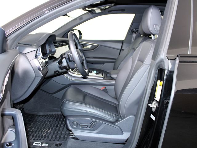 Used 2023 Audi Q8 Premium Plus w/ Premium Plus Package image 35