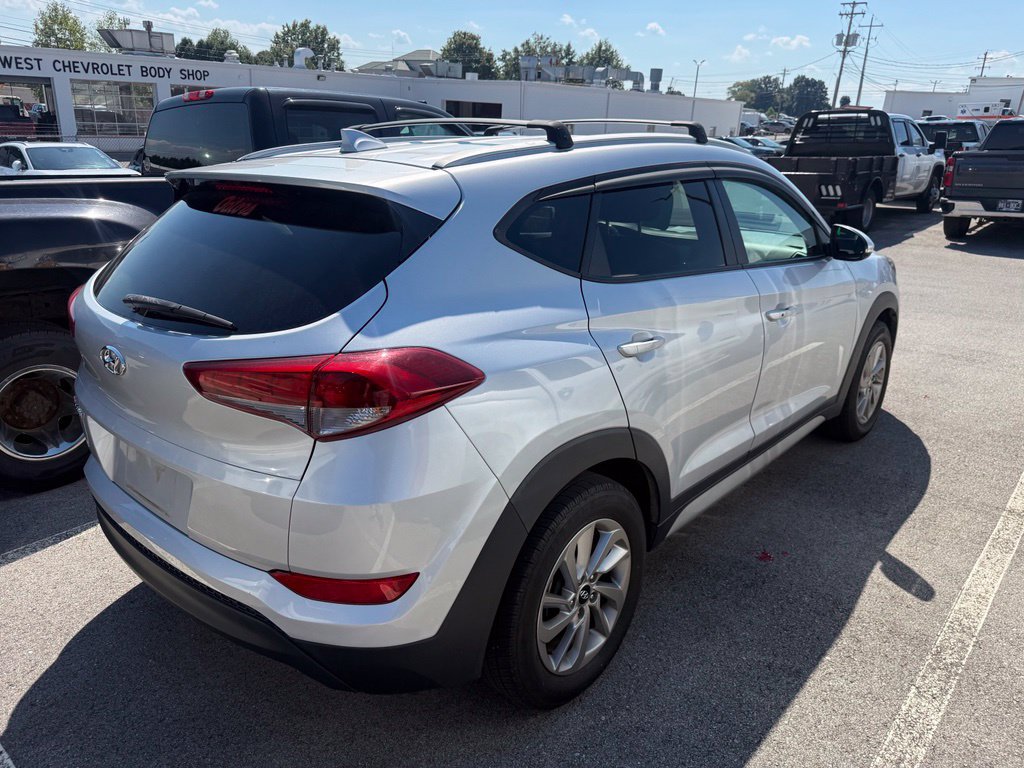 Used 2017 Hyundai Tucson SE Plus FWD image 3