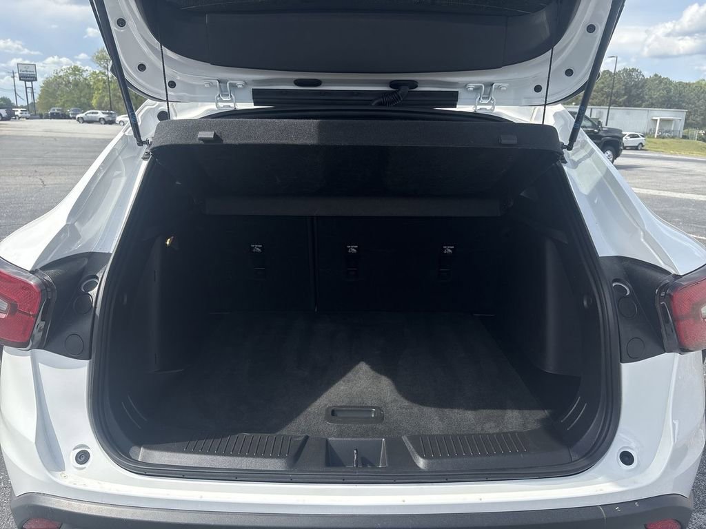 Certified 2024 Chevrolet Trax RS image 22