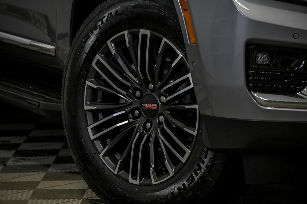 New 2026 GMC Yukon Elevation w/ Elevation Premium Package AWD/4WD image 3