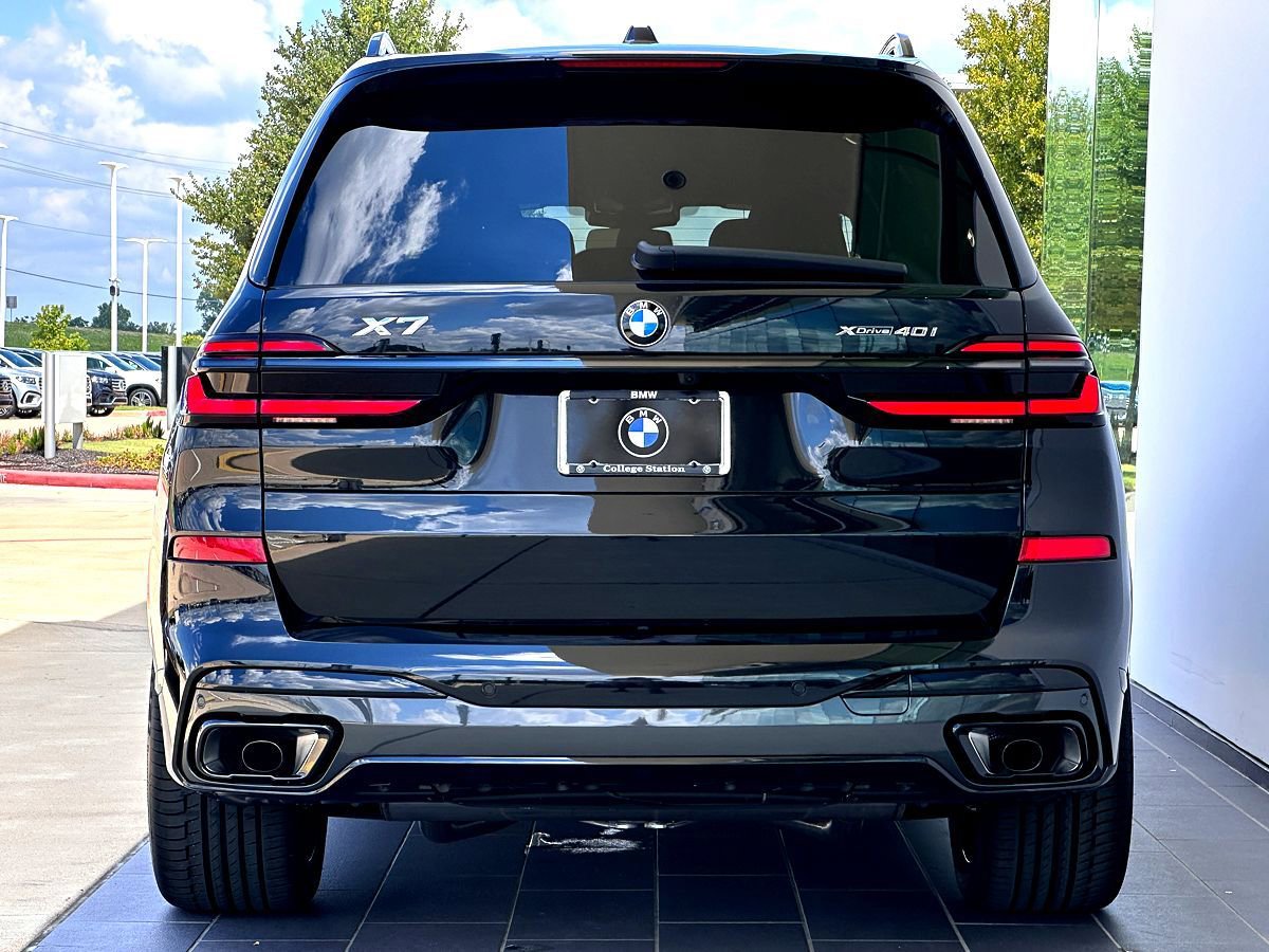 New 2026 BMW X7 xDrive40i w/ M Sport Package image 6