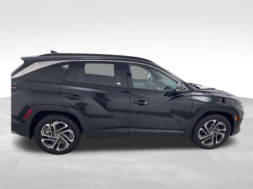 Used 2026 Hyundai Tucson Limited FWD image 6