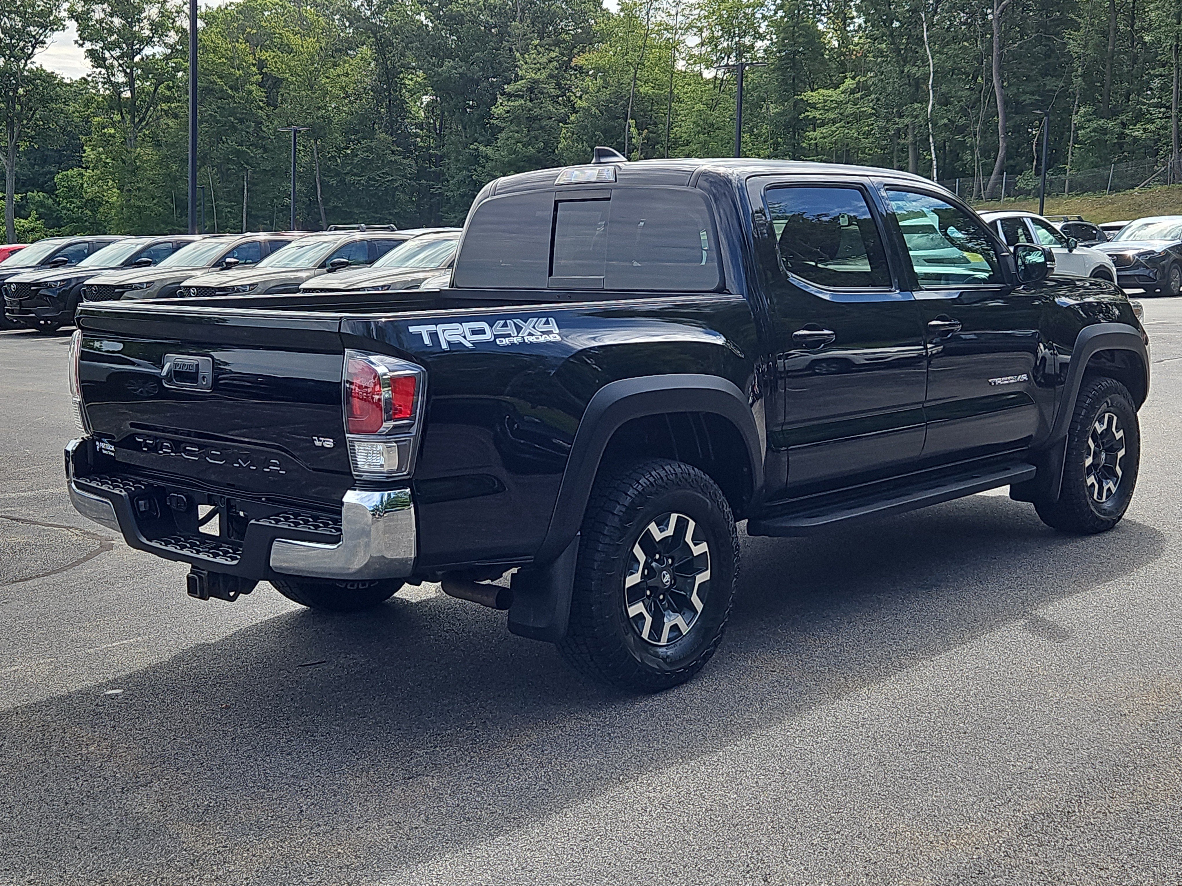 Used 2022 Toyota Tacoma TRD Off-Road AWD/4WD image 2