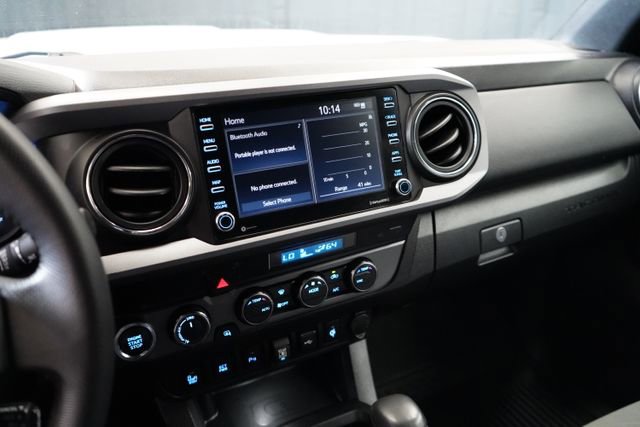 Used 2023 Toyota Tacoma TRD Sport w/ Technology Package AWD/4WD image 25
