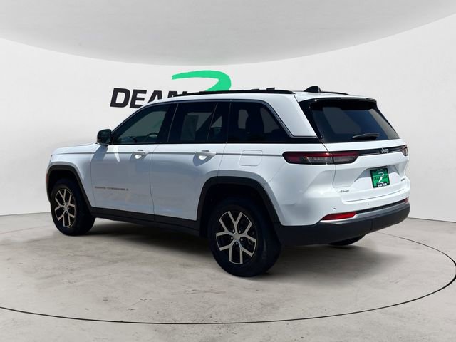Used 2026 Jeep Grand Cherokee Limited w/ Trailer Tow Package AWD/4WD image 5