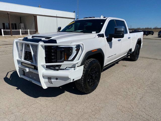 Used 2024 GMC Sierra 3500 Denali Ultimate image 2