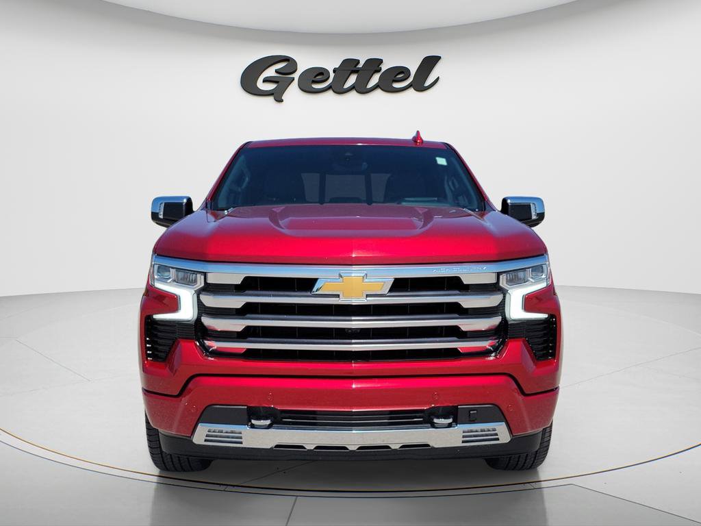 Certified 2024 Chevrolet Silverado 1500 High Country w/ Technology Package AWD/4WD image 8