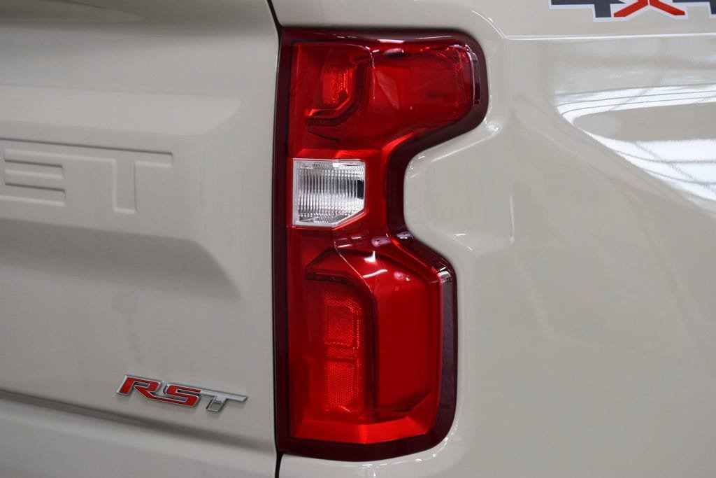 New 2026 Chevrolet Silverado 1500 RST w/ RST Select Package AWD/4WD image 21