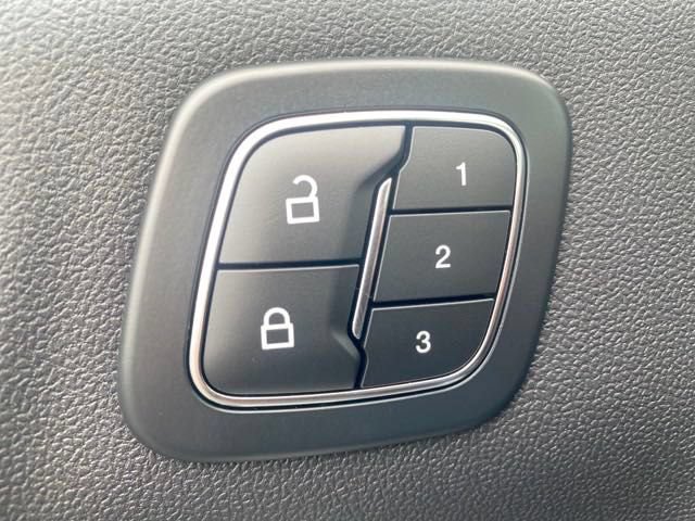 Used 2024 Ford Escape ST-Line Select w/ Tech Pack #2 AWD/4WD image 34