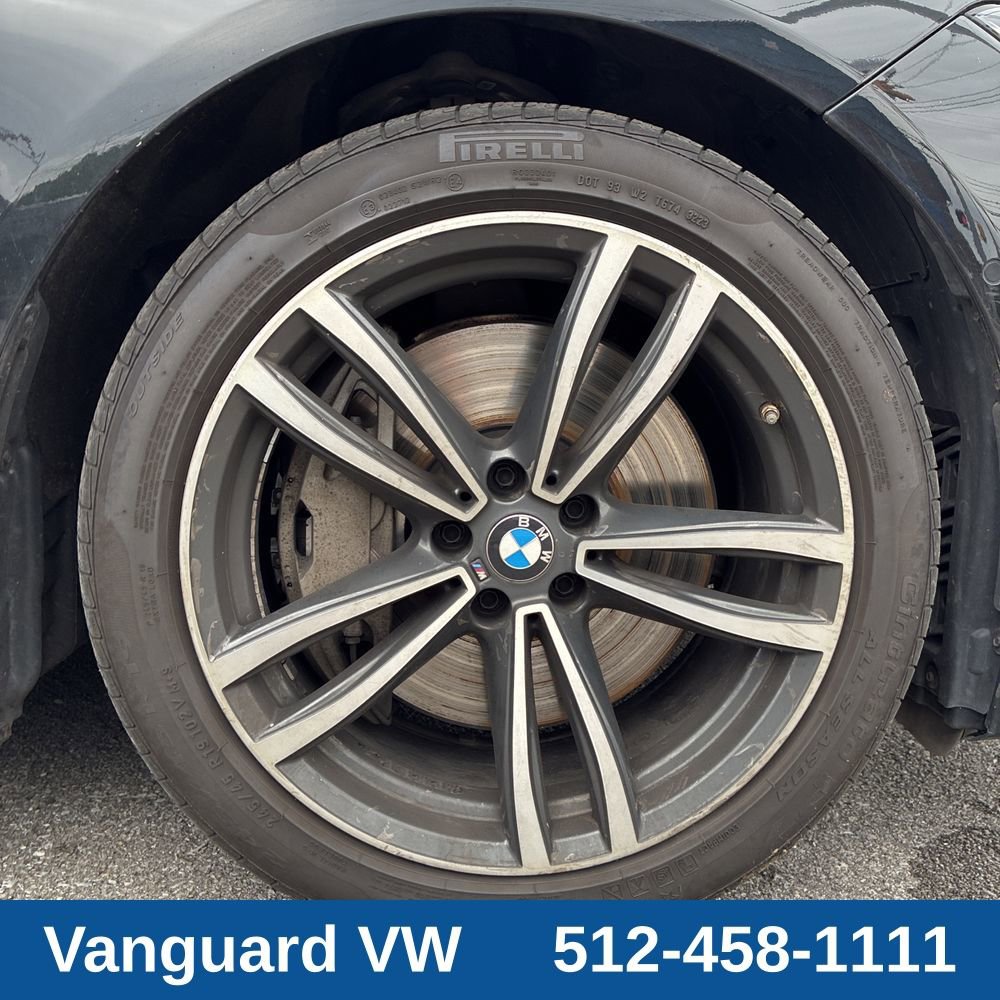 Used 2022 BMW 750i xDrive w/ Executive Package AWD/4WD image 14
