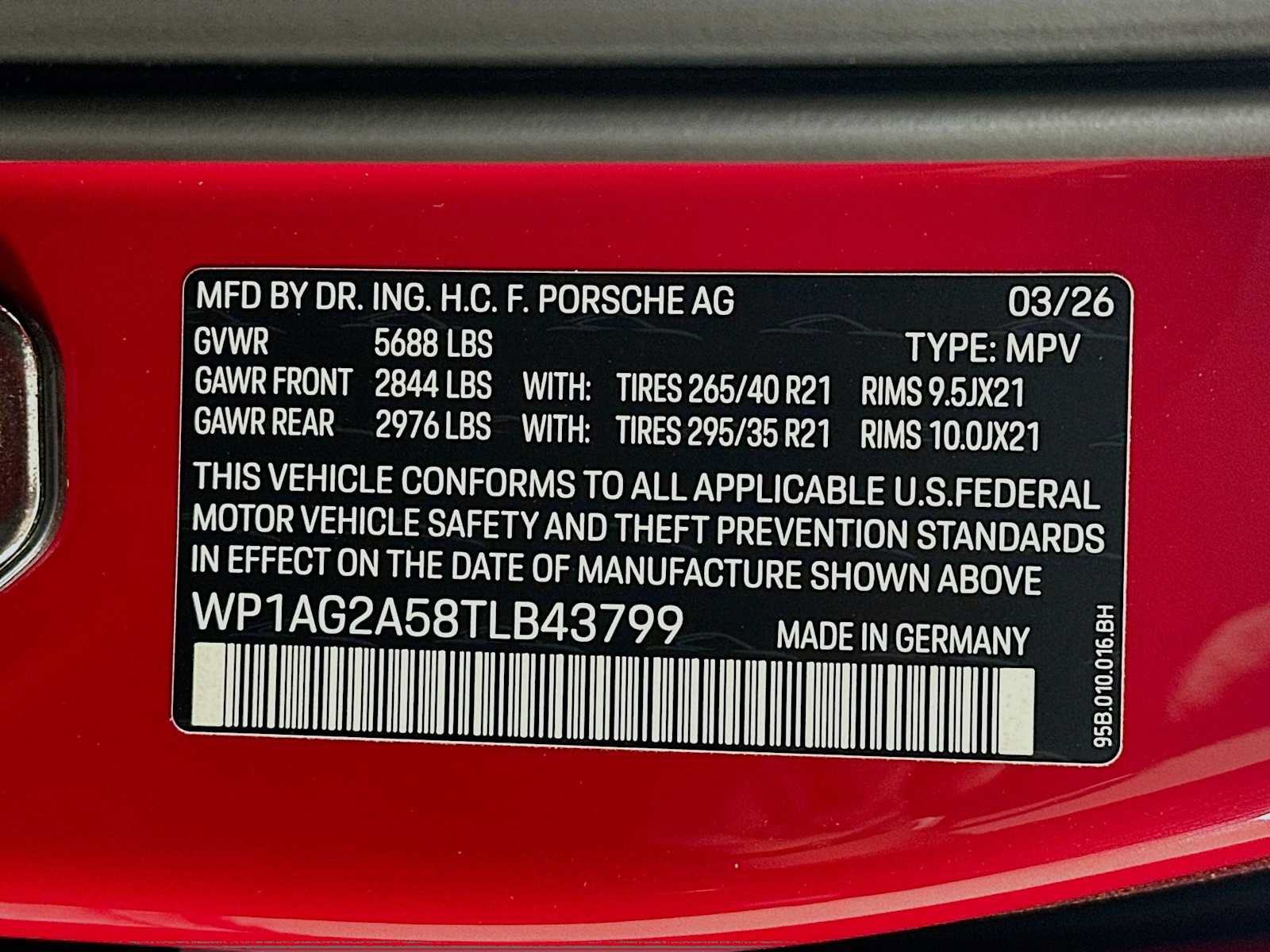 New 2026 Porsche Macan S AWD/4WD image 33
