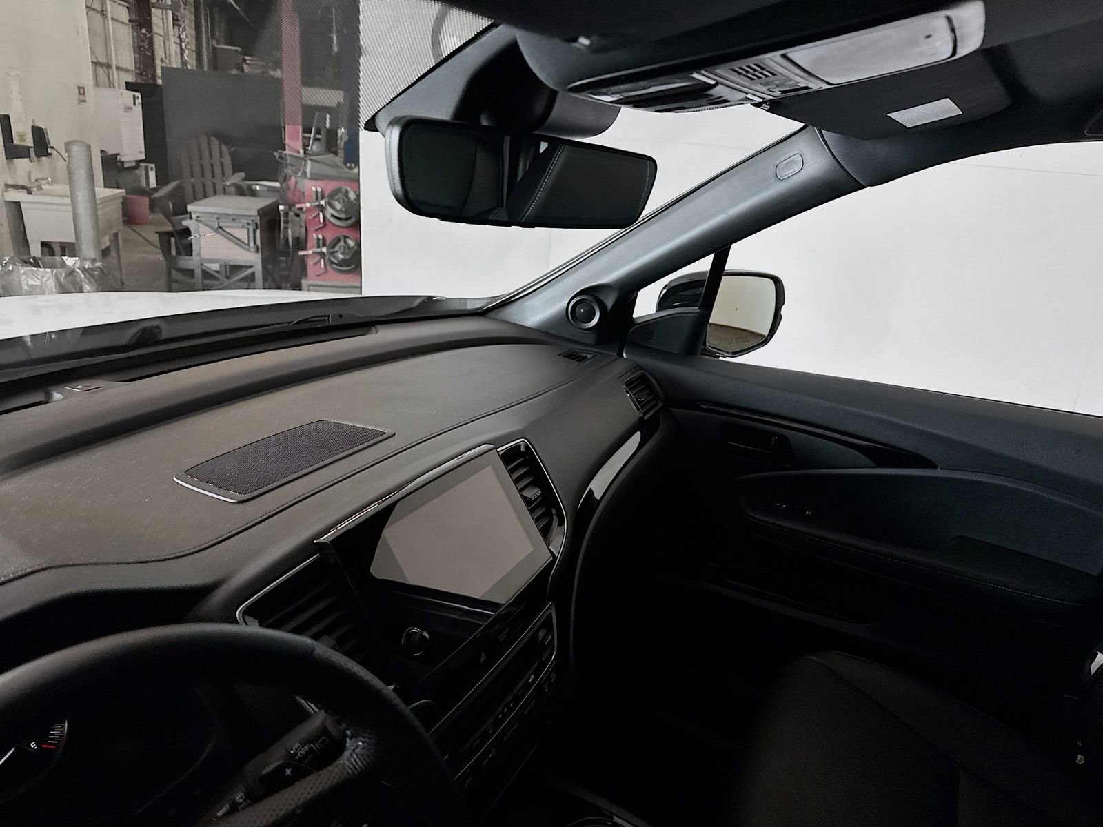 Used 2023 Honda Passport Elite image 5