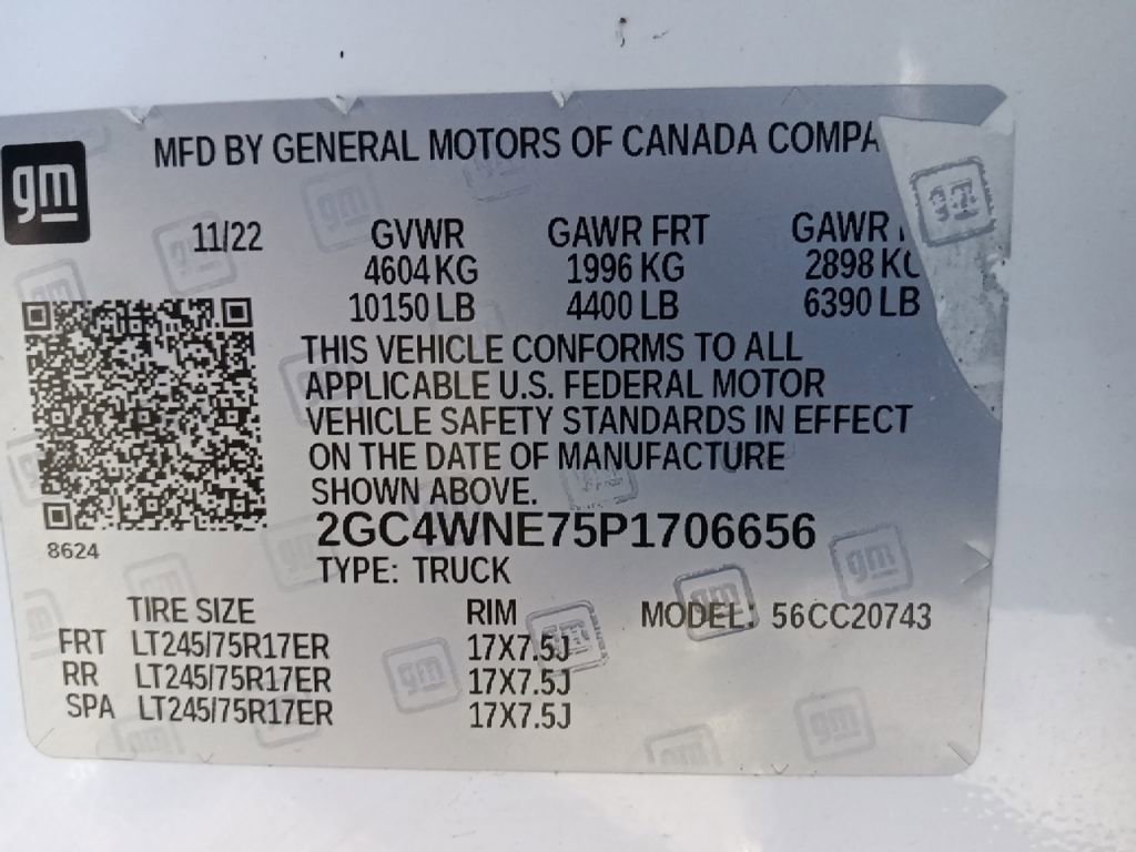 Used 2023 Chevrolet Silverado 2500 LT image 34