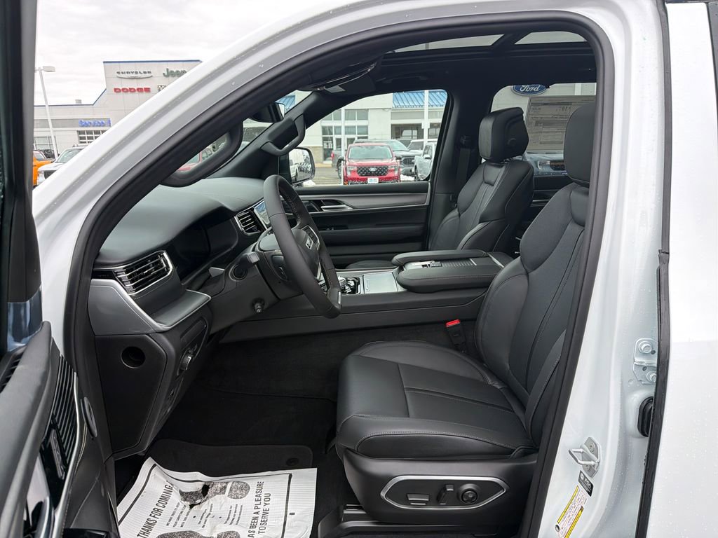 New 2026 Jeep Grand Wagoneer L Limited image 9