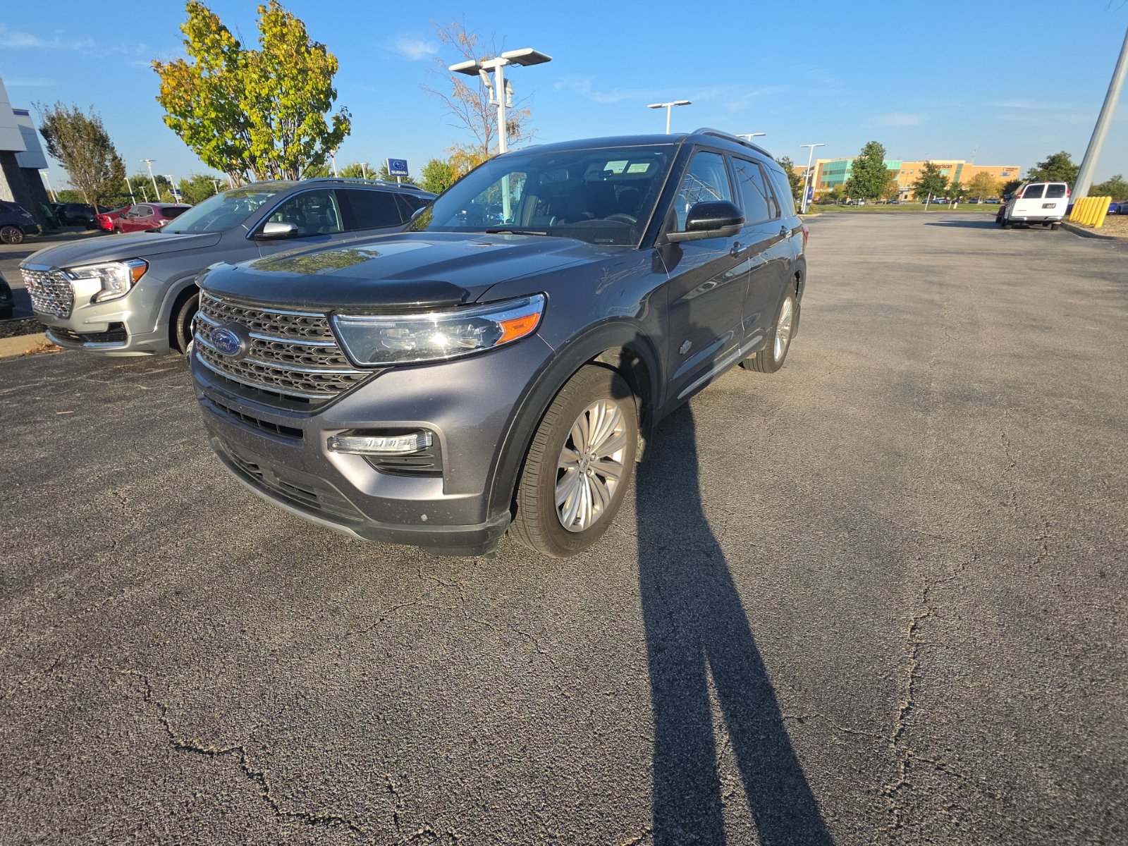 Used 2022 Ford Explorer King Ranch w/ Premium Technology Package AWD/4WD image 4