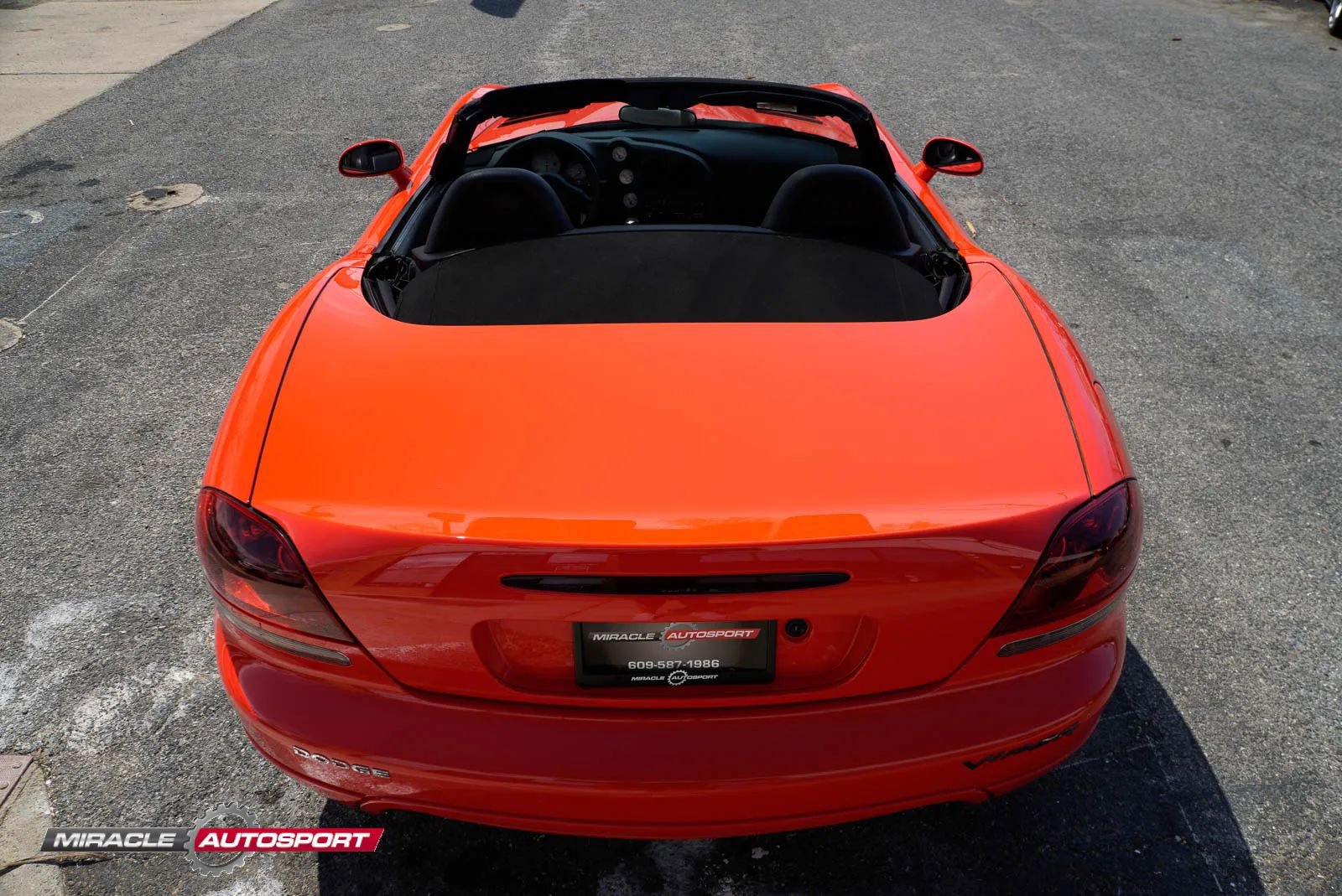 Used 2004 Dodge Viper SRT-10 image 7