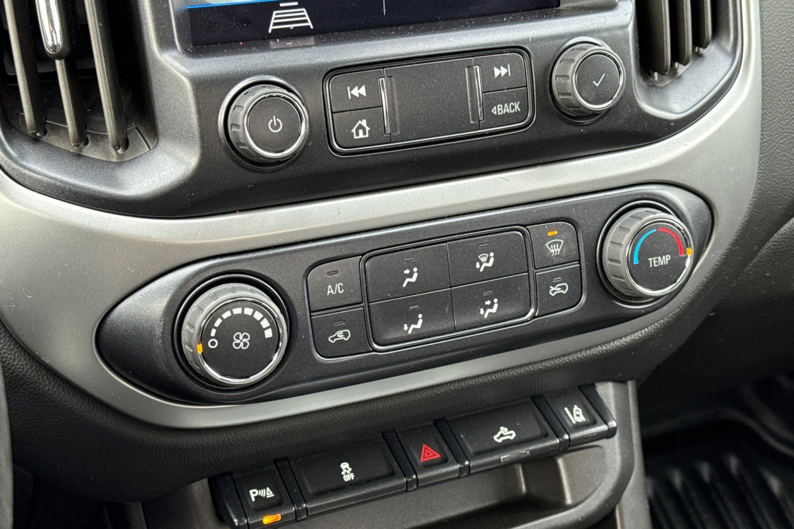 Used 2022 Chevrolet Colorado LT w/ Fleet Safety Package image 21