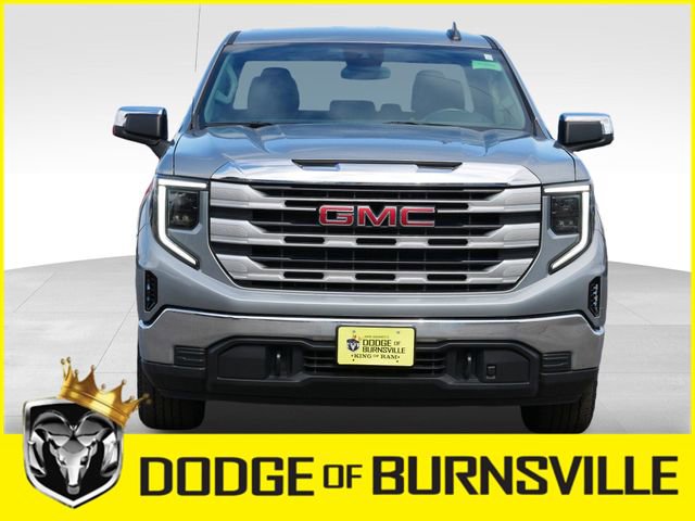 Used 2023 GMC Sierra 1500 SLE image 2