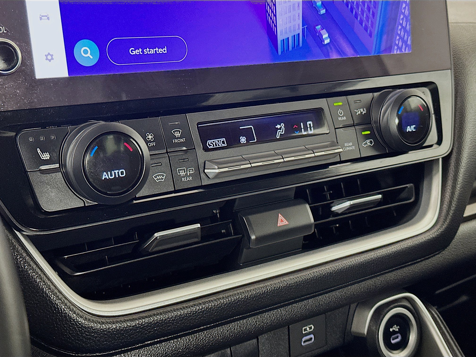 Used 2025 Toyota Grand Highlander AWD image 24