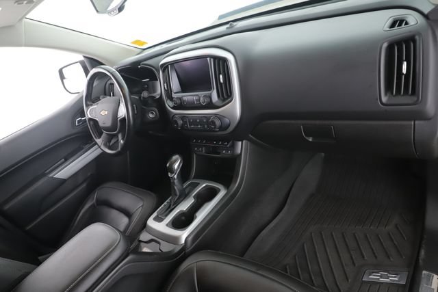 Used 2022 Chevrolet Colorado ZR2 w/ ZR2 Dusk Special Edition AWD/4WD image 27