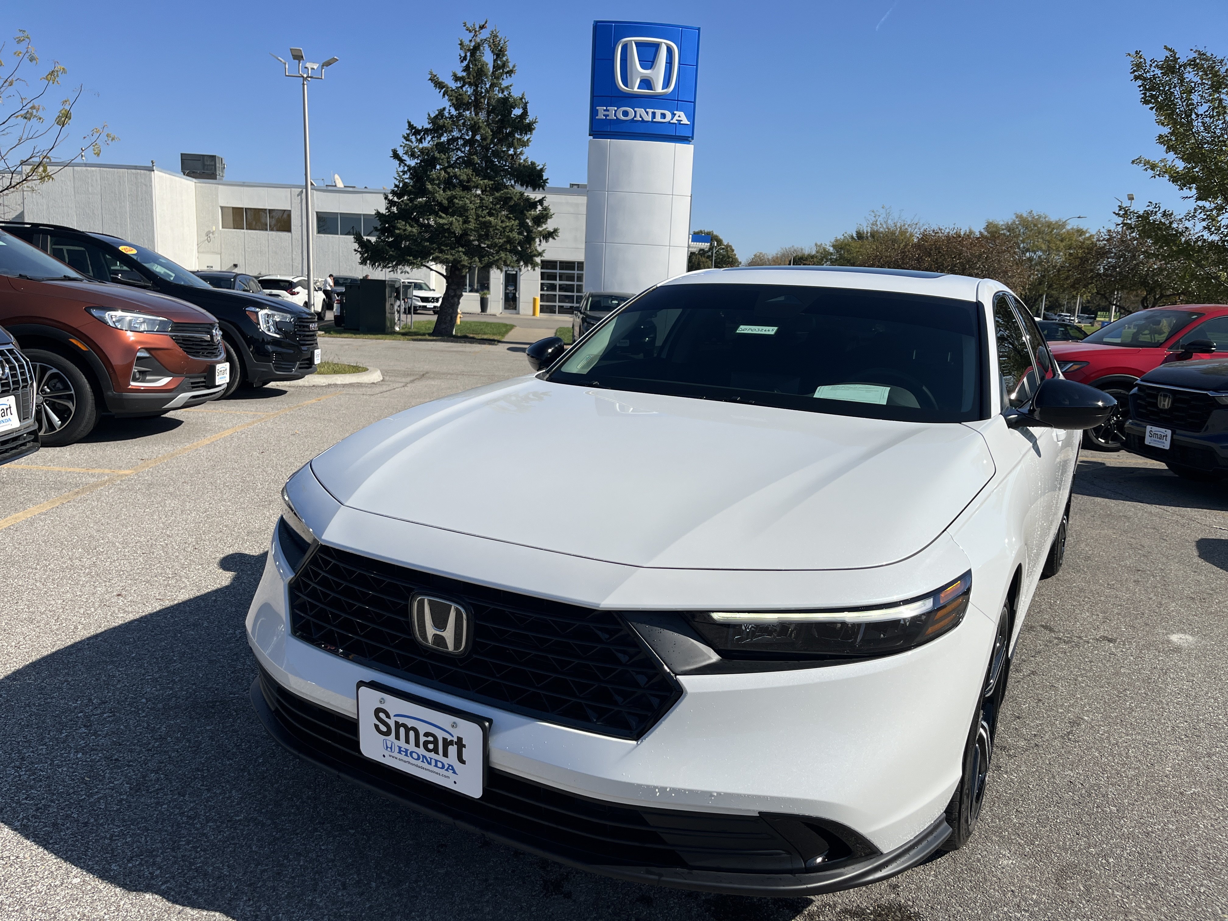 Certified 2026 Honda Accord SE image 1