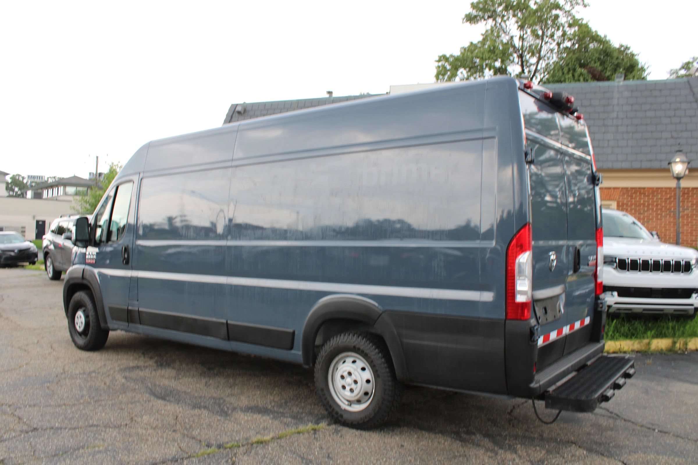 Used 2021 RAM ProMaster 3500 FWD image 3
