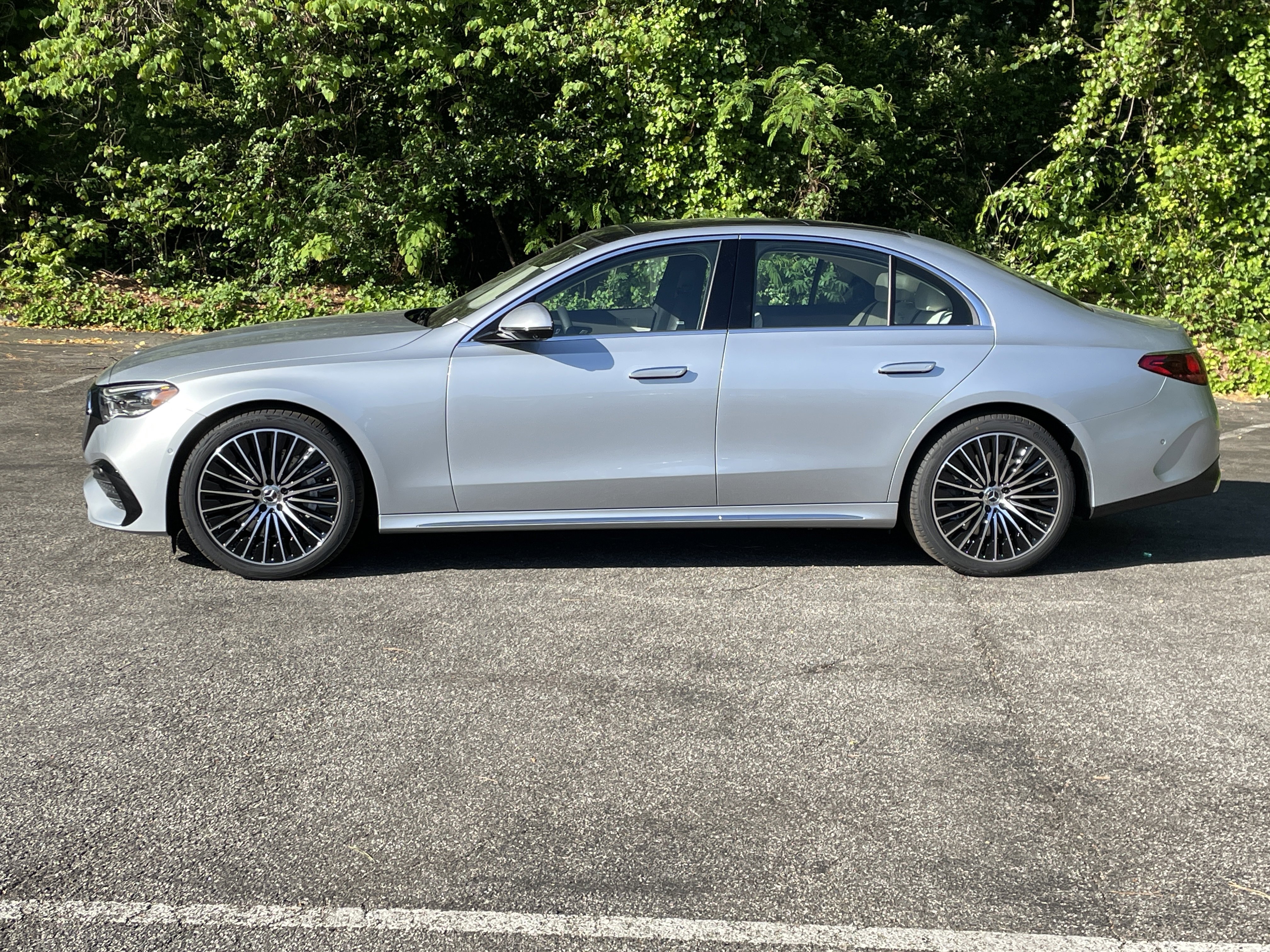 New 2026 Mercedes-Benz E 450 4MATIC Sedan image 14