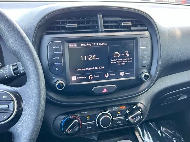 Certified 2025 Kia Soul LX w/ LX Technology Package FWD image 24